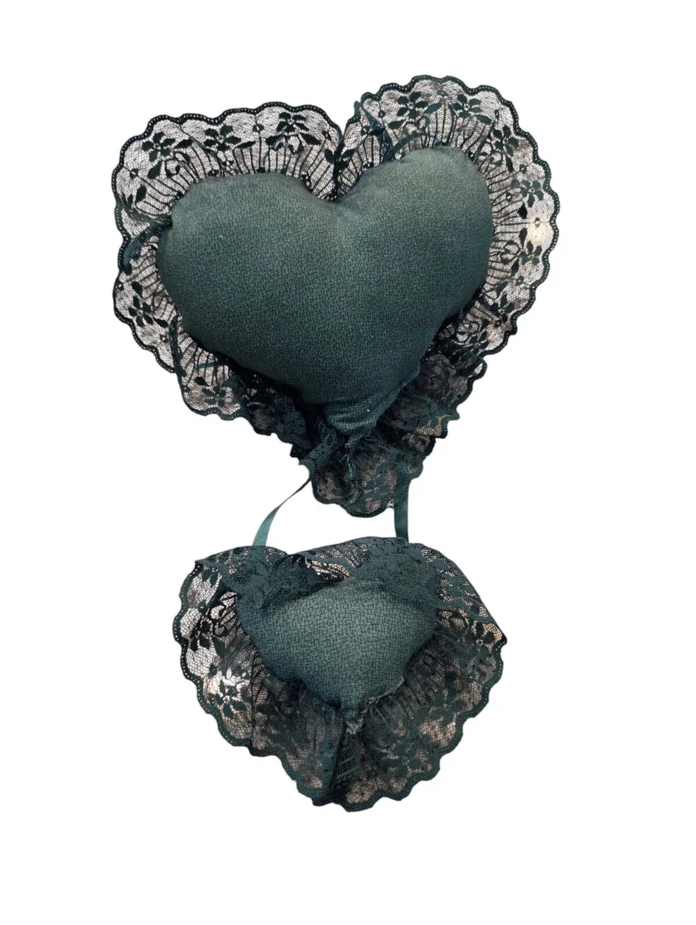 1990s country-style fabric heart wall hanging Plush Puppy Dog Cottagecore Lace